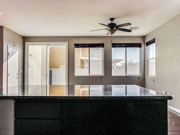 5th image of 2575 Rainbow River Dr