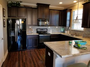 339 Pleasanton Cir, San Antonio, TX 78221