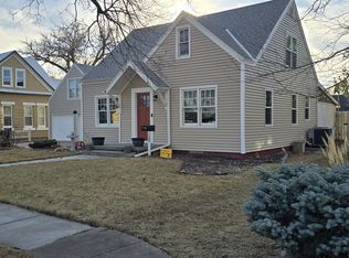 1309 Meridian Ave, Cozad, NE 69130