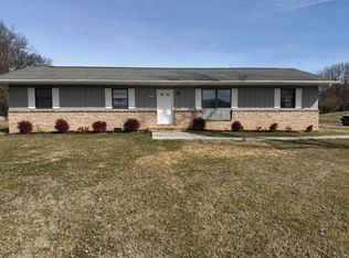 1218 Roberts Rd, Sevierville, TN 37862