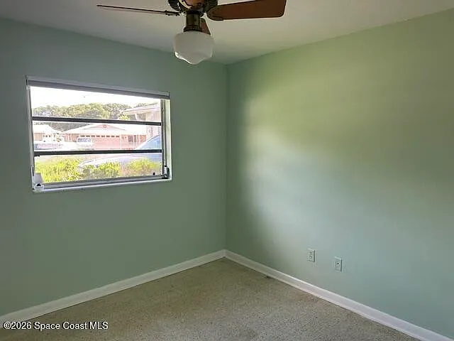305 Marlin Dr S — Photo 6