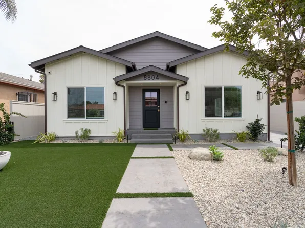 8804 S 12th Ave, Inglewood, CA 90305