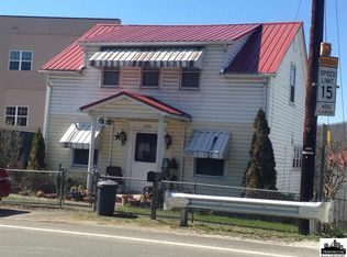 11127 Route 152, Wayne, WV 25570