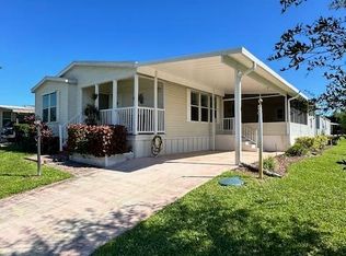 7955 SE Independence Avenue, Hobe Sound, FL 33455