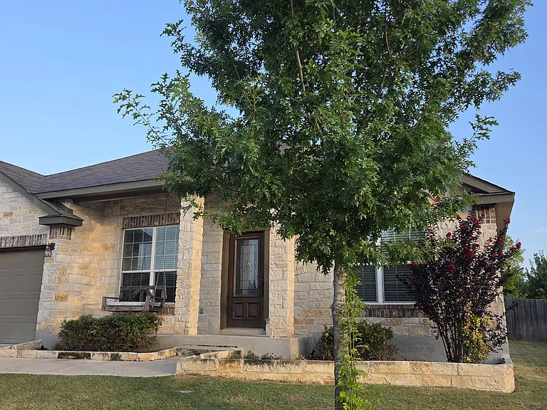 945 Cypress Ml — Photo 30