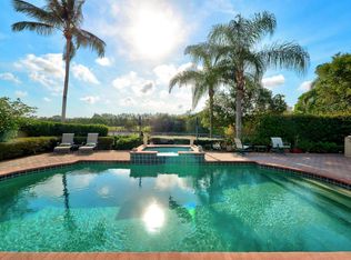104 Village Clubhouse Cir, Jupiter, FL 33458