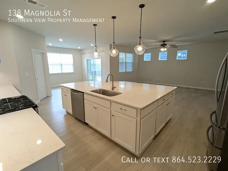 138 Magnolia St — Photo 5