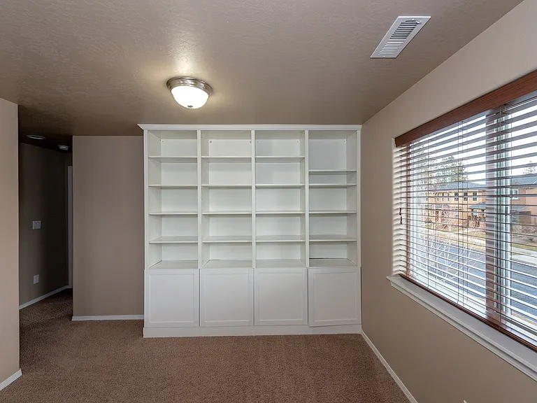 61166 Snowbrush Dr — Photo 22