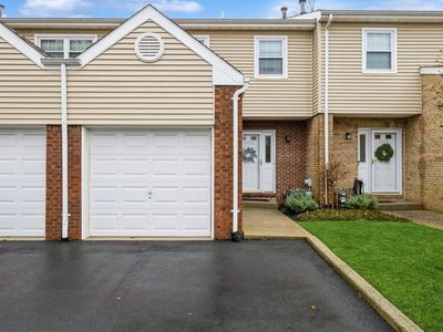 1473 William Street #1473, Merrick, NY, 11566