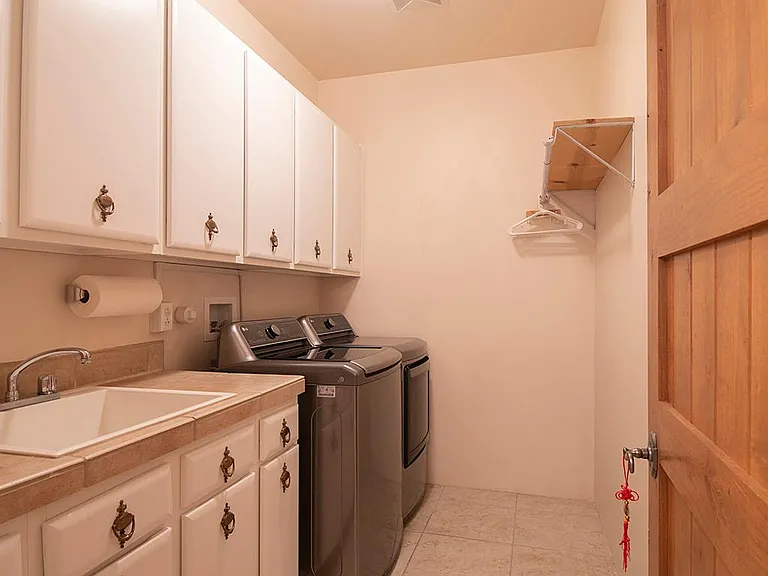 1742 Ridge Pointe Loop — Photo 22