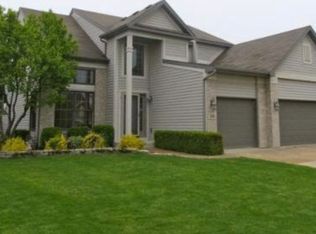 509 Ridgewood Dr, Antioch, IL 60002