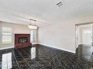 1452 Woodcrest Blvd — Photo 4
