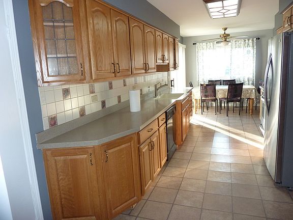 2nd image of 105 Green Meadow Dr