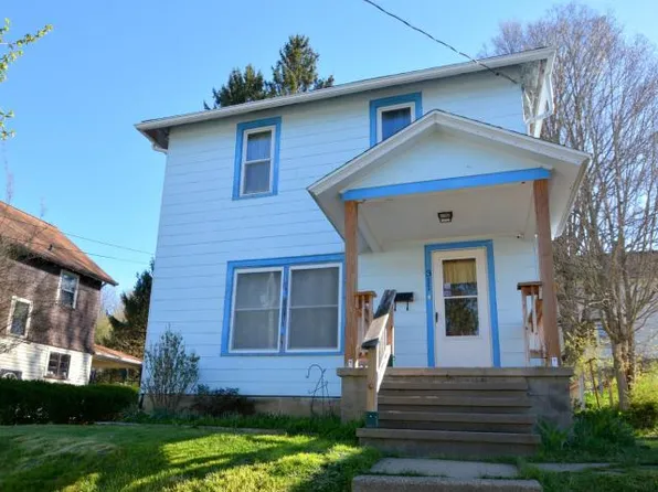 311 Lincoln Ave #8, Warren, PA 16365
