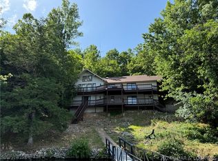 468 Cedar Rd E, Lake Ozark, MO 65049