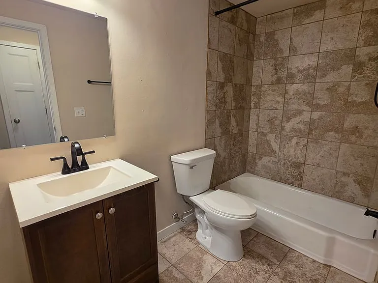 5708 Monona Dr — Photo 7