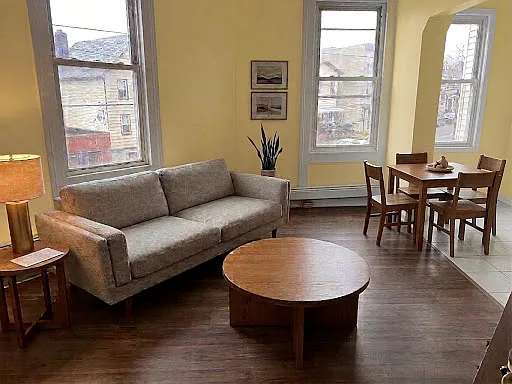 2 bed, 900 sqft, $1,850 — Photo 2