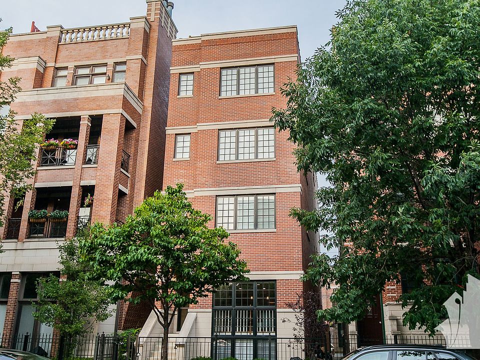 1st image of 3842 N Southport Ave #4
