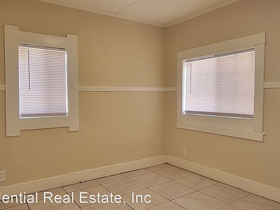 4th image of 139 Chester Ave