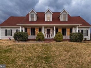 3915 Apple Pie Ridge Rd, Winchester, VA 22603