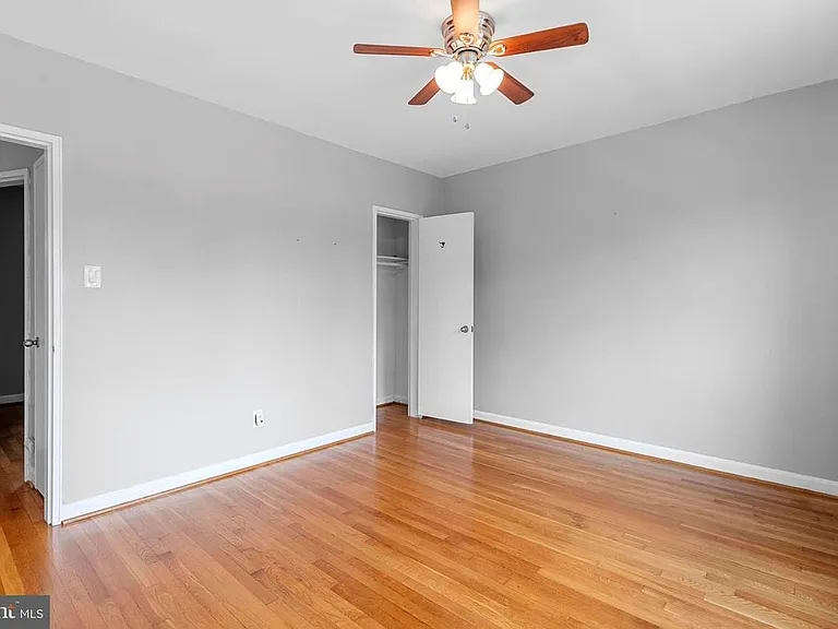 5810 33rd Pl — Photo 23