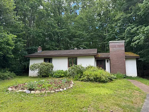 63 Golden Dr Photo 1 63 Golden Dr Photo 1