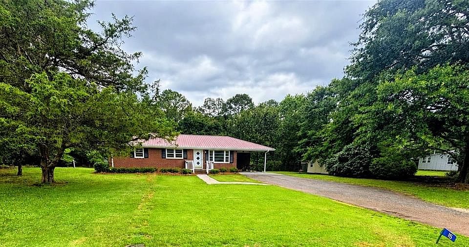 1st image of 115 Pineview Ln