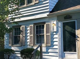 521 Burroughs Ave, Flint, MI 48507