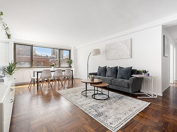 3rd image of 425 E 63rd St #W12ef