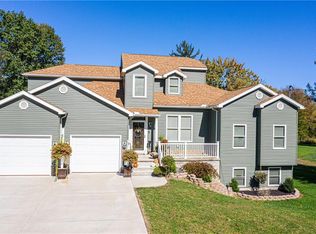 1307 Old Princeton Rd, New Castle, PA 16101