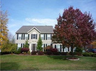 107 Oticon Dr, New Castle, PA 16105