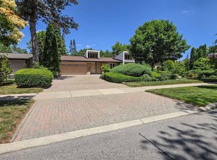 21 Banbury Rd, Toronto, ON M3B2K5