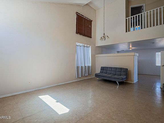 5th image of 1606 S NAVAJO Lane