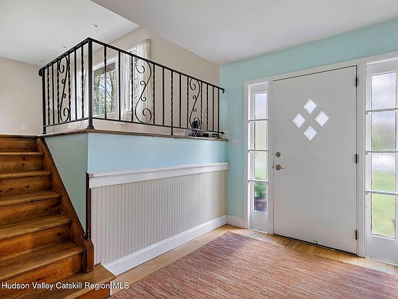 4th image of 27 Marion Avenue