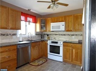 23 Rondon Ave, Berlin, NJ 08009