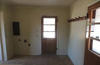 3rd image of 446 Beebe Rd