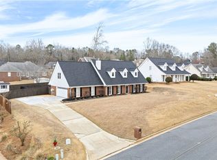 1909 Northgate Dr, Opelika, AL 36801
