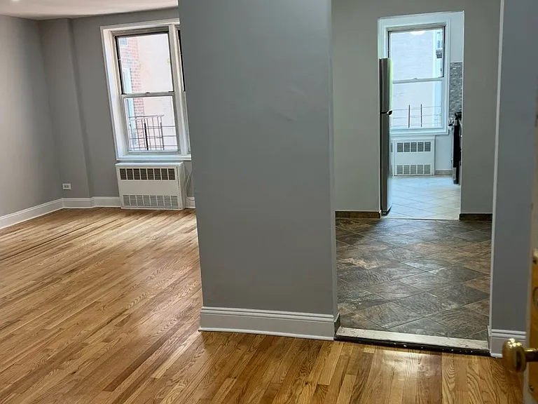 30-44 29th St #4B — Photo 4
