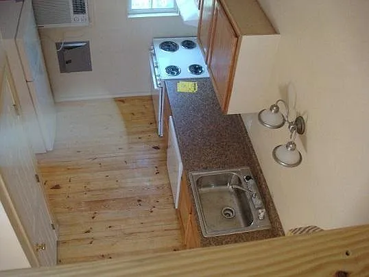 1 bed, 400 sqft, $500 — Photo 4