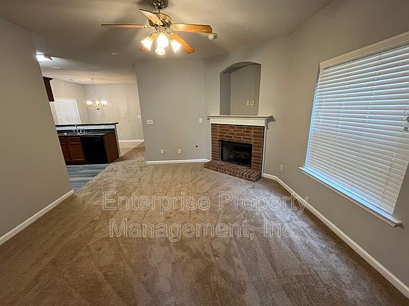 5th image of 10178 Sterling Ridge Dr