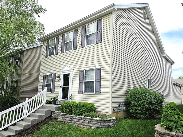 713 Waler Dr, Lake Saint Louis, MO 63367