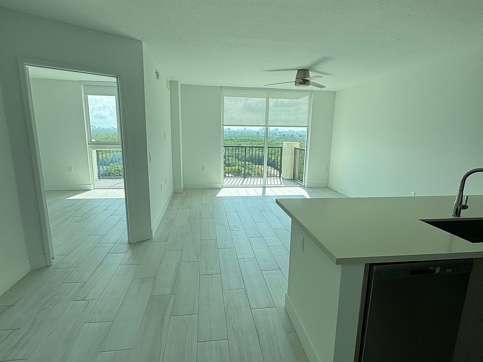 1st image of 602 E Dania Bch #905