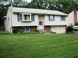 13 Dennis Rd, Wappingers Falls, NY 12590