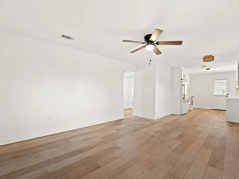 1002 1st Ave S — Photo 7