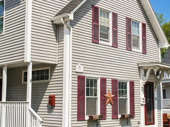 40 Wright St, Stoneham, MA 02180