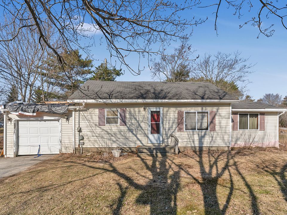1st image of 408 Gray Road