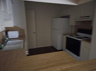 201 Regency Ave #D, Victoria, TX 77904