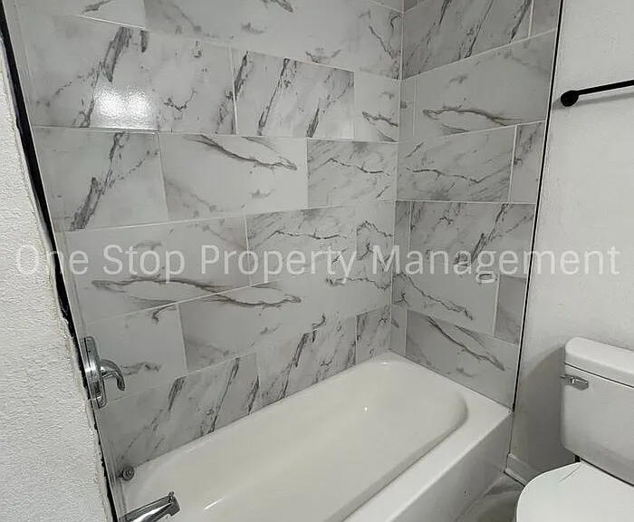 721 S Brookside Ave — Photo 21
