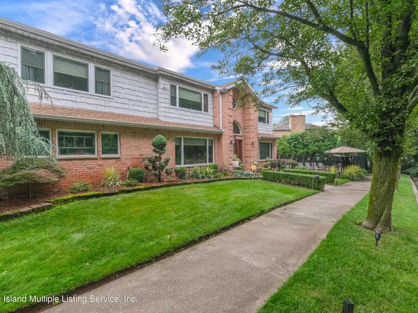 1 Townley Ave, Staten Island, NY 10314