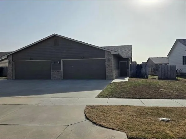 2311 E Quivira St, Kechi, KS 67067